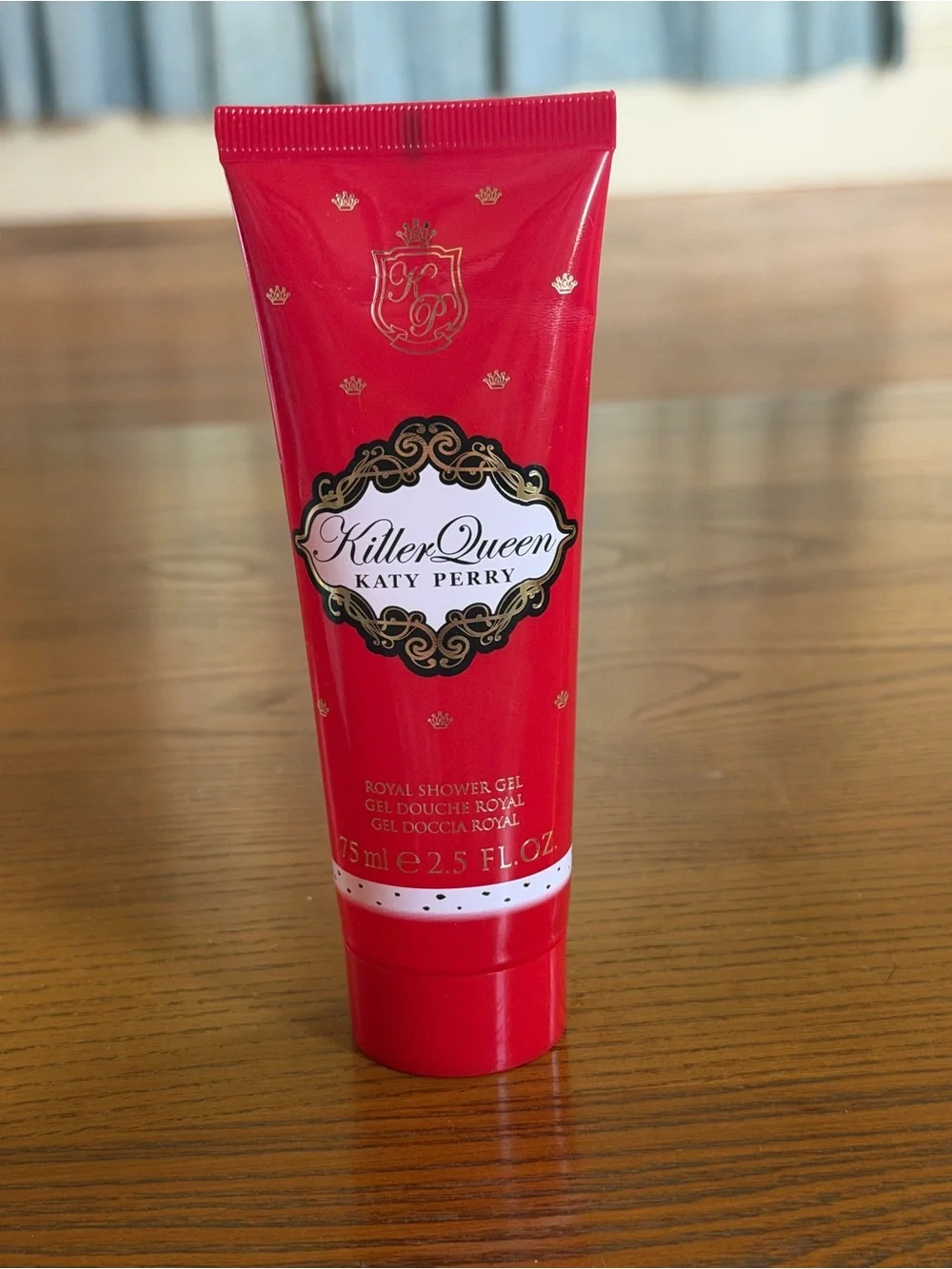 Katy Perry Collections Killer Queen Shower Gel in Red with Gold Accents